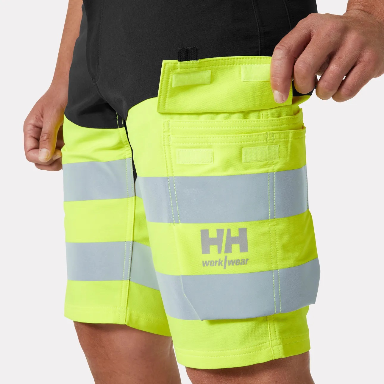 Helly Hansen Alna 4X HH Connect Hi Vis Shorts | Warnschutz Klasse 1 – Bild 4