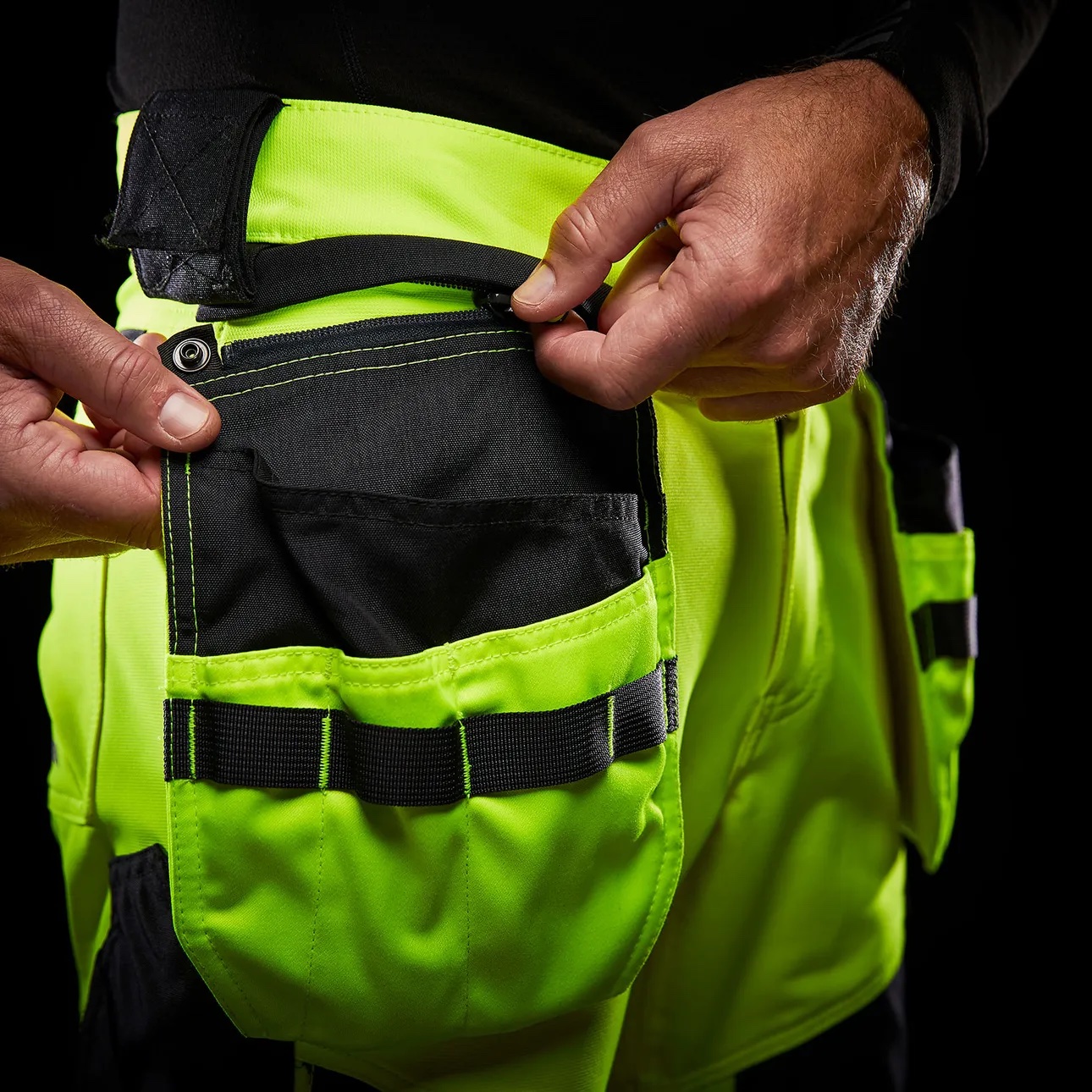 Helly Hansen ICU Hi Vis Bauhose | Warnschutz Klasse 2 – Bild 4